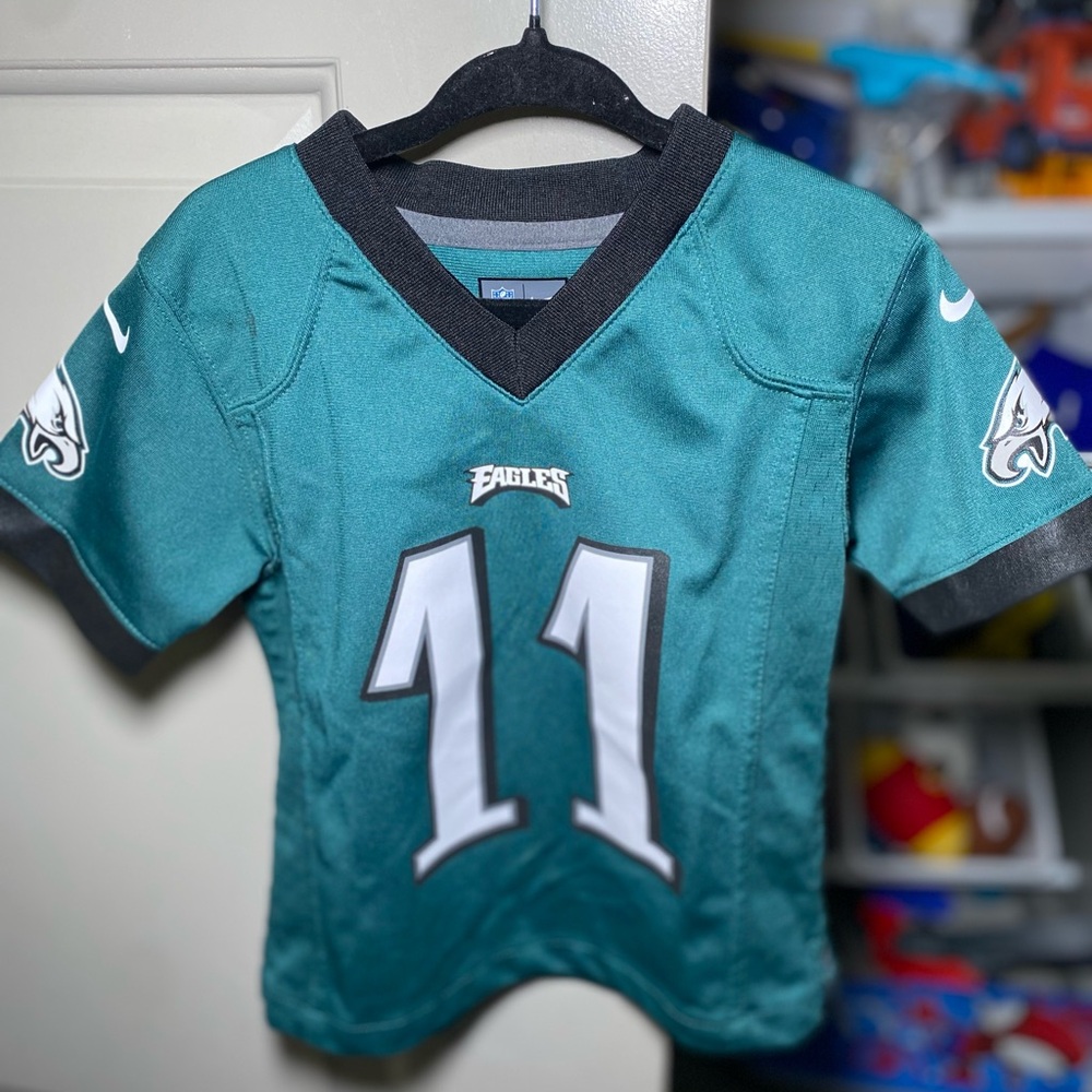 NFL Kids Green Eagles Jersey